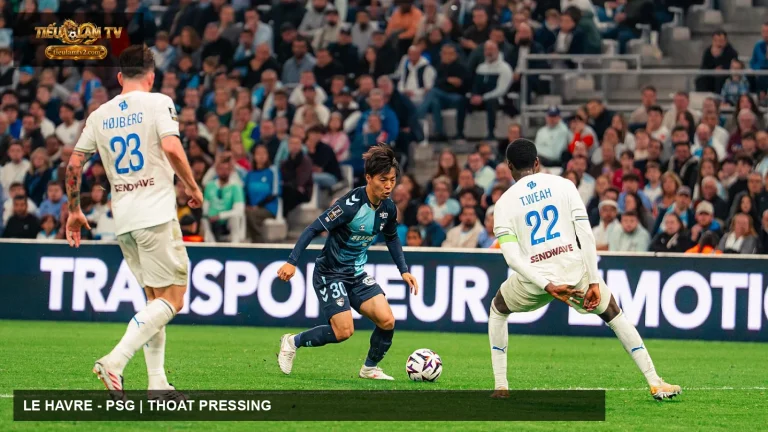 Le Havre thi đấu trong trận gặp Marseille